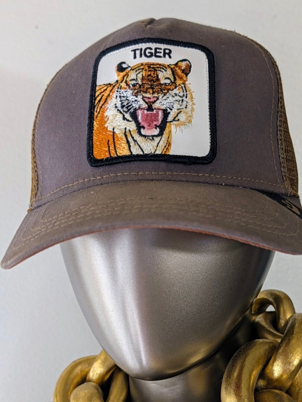 Goorin Bros The Farm Eye of the Tiger Trucker Hat EUC